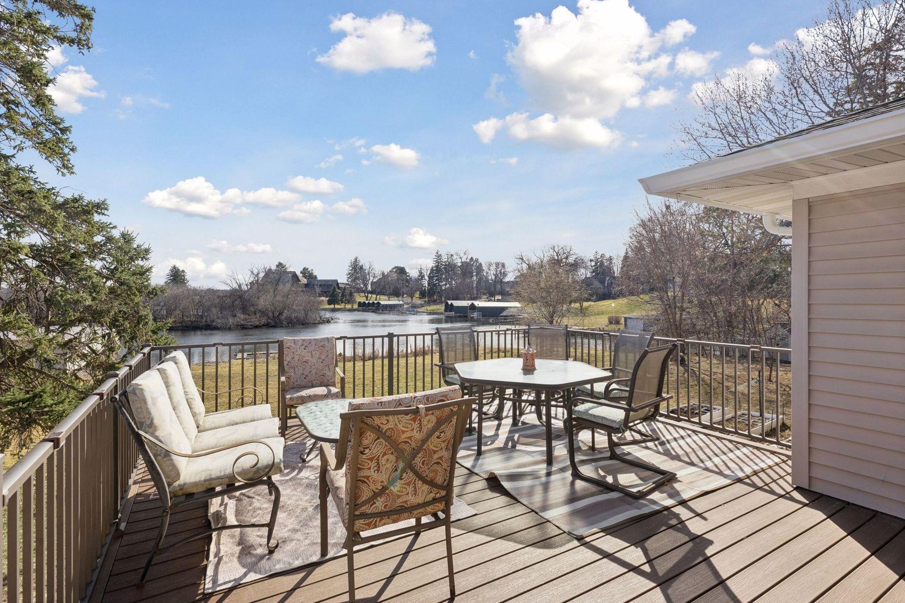 2685 Shadywood Road