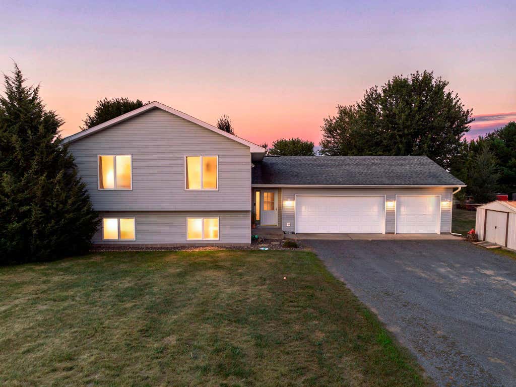 Photo of 2462 83rd Avenue, Osceola, WI 54020 (MLS # 7132245)