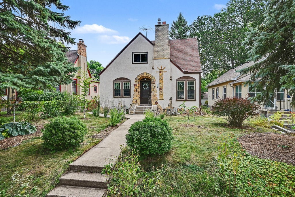 Photo of 5325 37th Avenue S, Minneapolis, MN 55417 (MLS # 7129117)