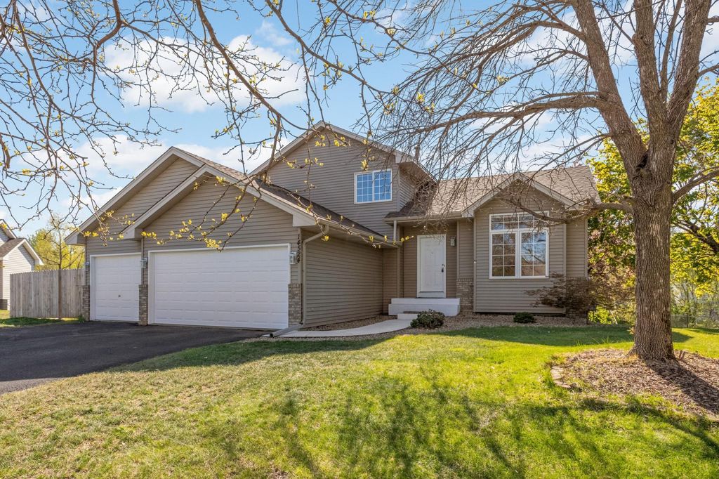 Photo of 14524 Avocet Street NW, Andover, MN 55304 (MLS # 7036526)