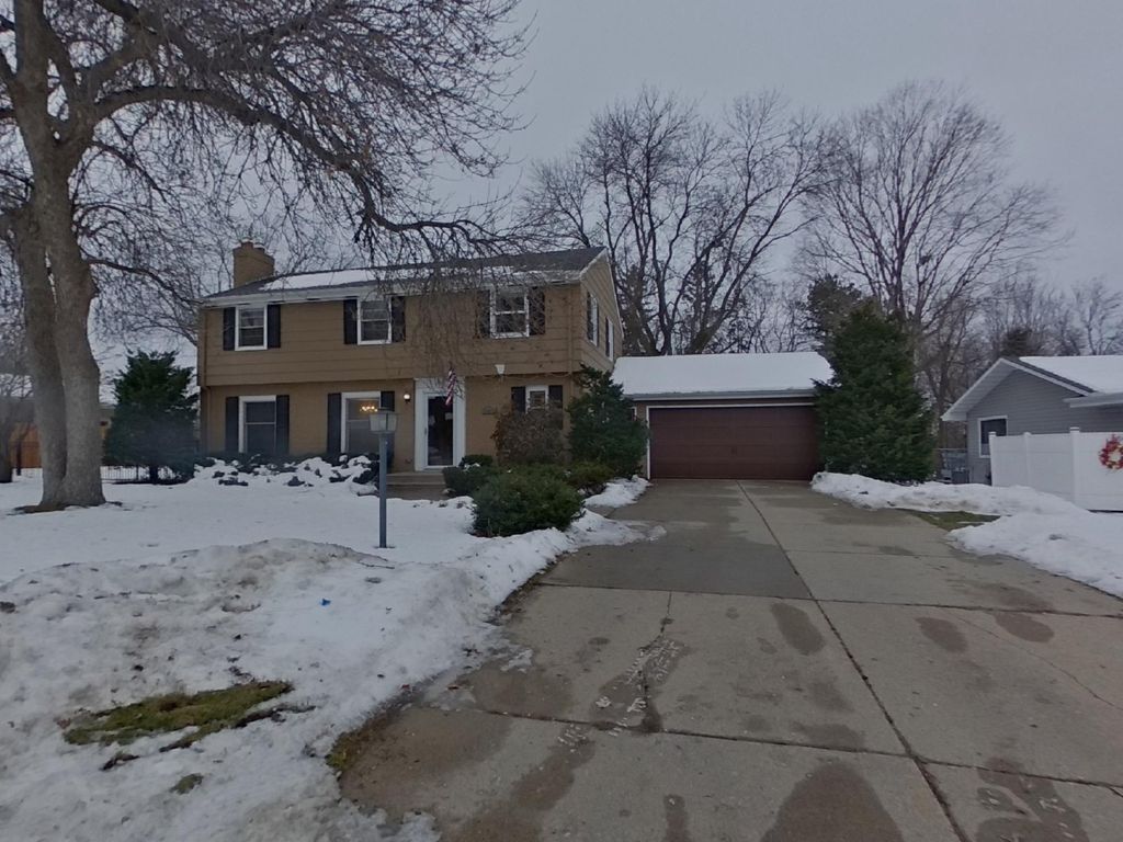 Photo of 13408 Colfax Avenue S, Burnsville, MN 55337 (MLS # 7007067)