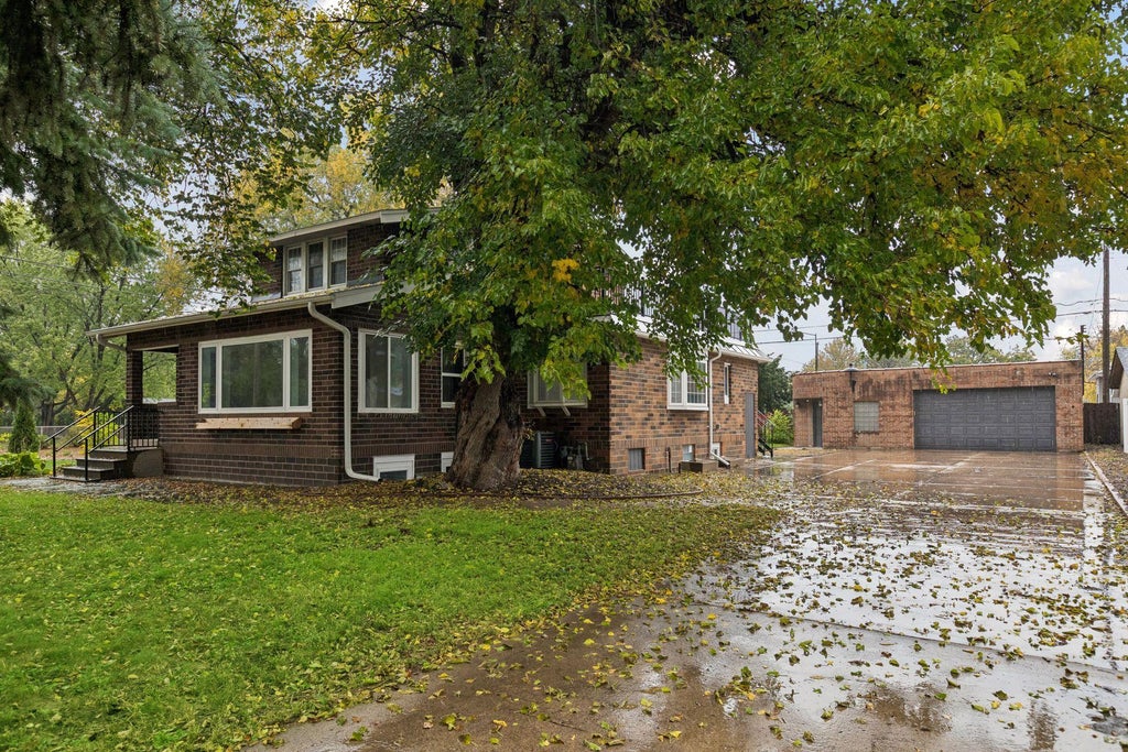 Photo of 5452 Fremont Avenue N, Brooklyn Center, MN 55430 (MLS # 7156839)