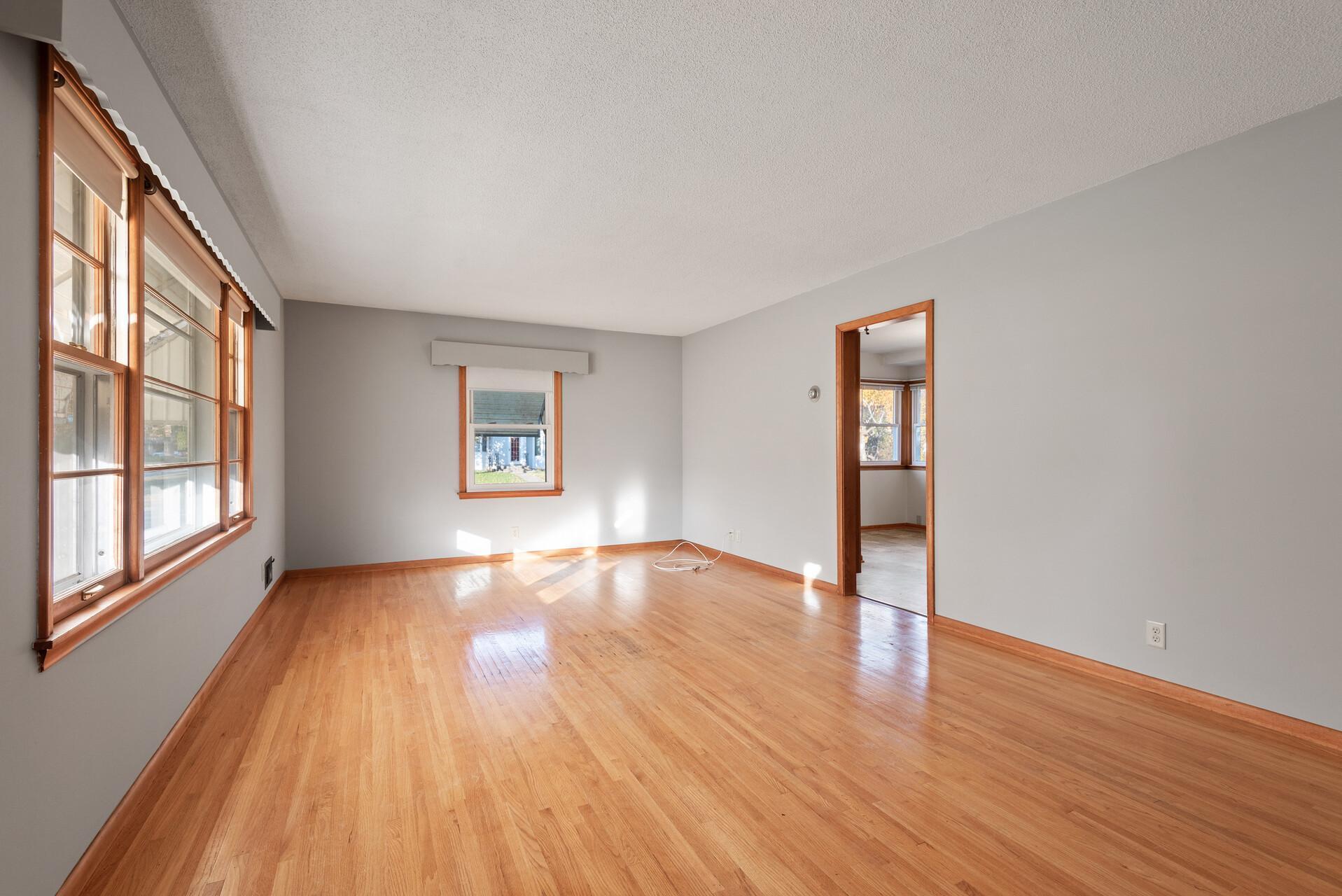 1613 Pullman Avenue