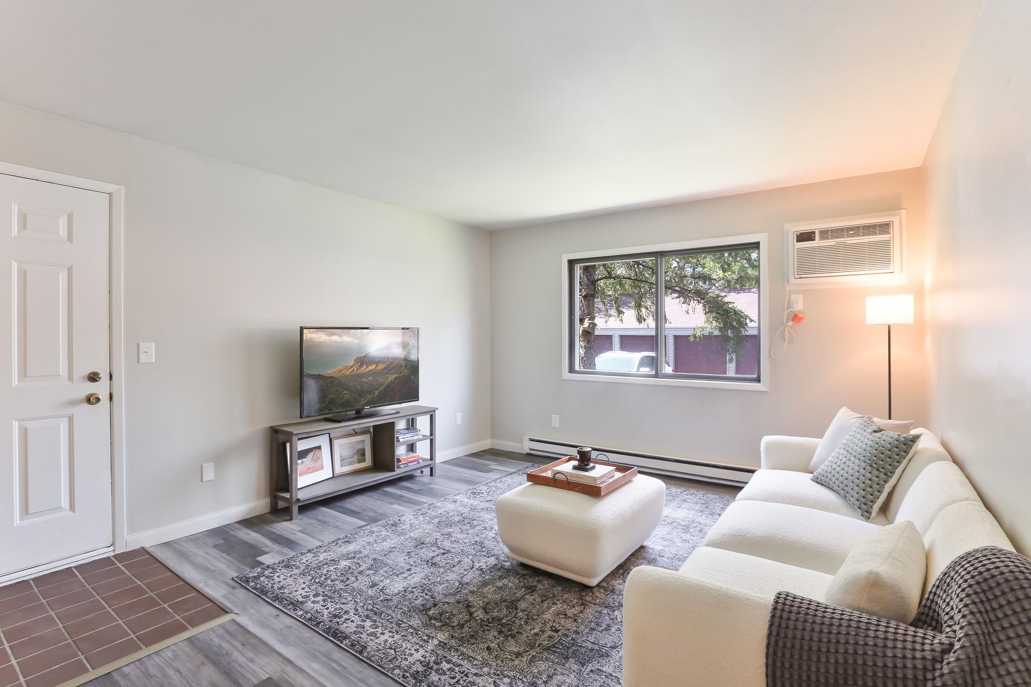 400 Shelard Parkway 102