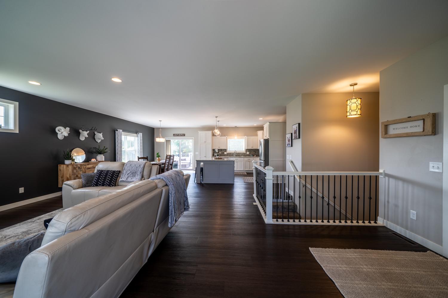 1837 Spruce Grove Trail
