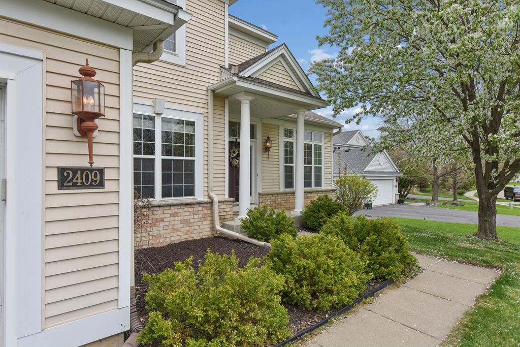 Photo of 2409 Golf Drive, Woodbury, MN 55129 (MLS # 7037884)