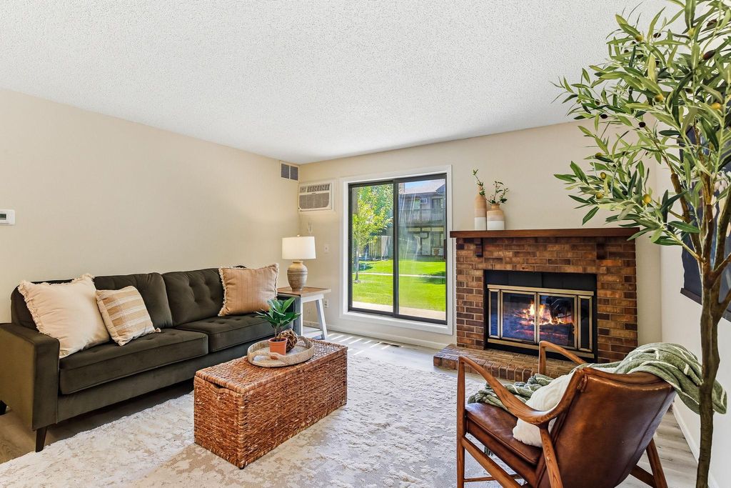 Photo of 415 Shelard Parkway #102, Saint Louis Park, MN 55426 (MLS # 7078544)