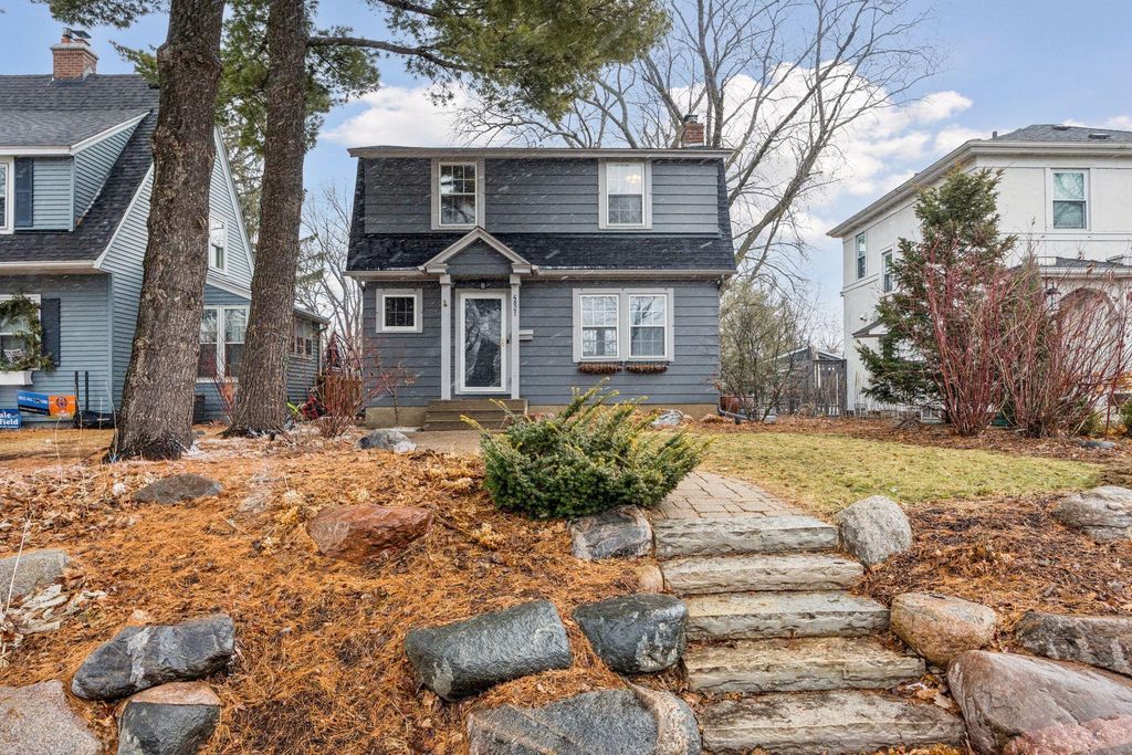 Photo of 4821 13th Avenue S, Minneapolis, MN 55417 (MLS # 7024774)