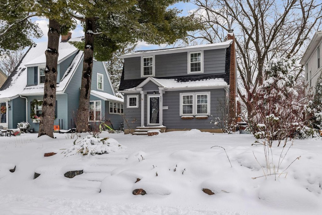 Photo of 4821 13th Avenue S, Minneapolis, MN 55417 (MLS # 7024774)