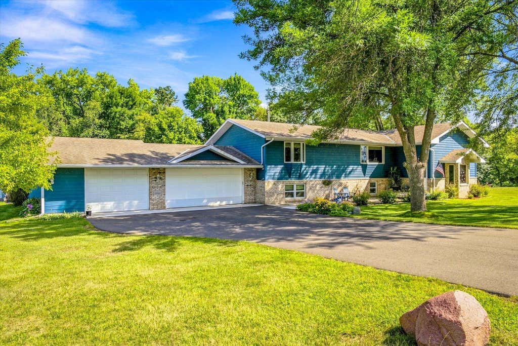 Photo of 33165 Marmon Street NE, Cambridge, MN 55008 (MLS # 7130747)