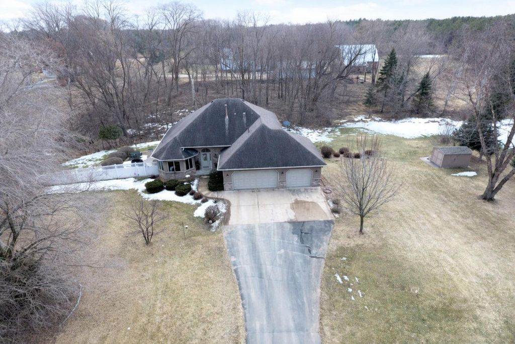 Photo of 8960 186th Avenue NE, Forest Lake, MN 55025 (MLS # 7027131)