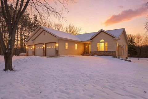 W11789 497th Avenue Prescott WI 54021