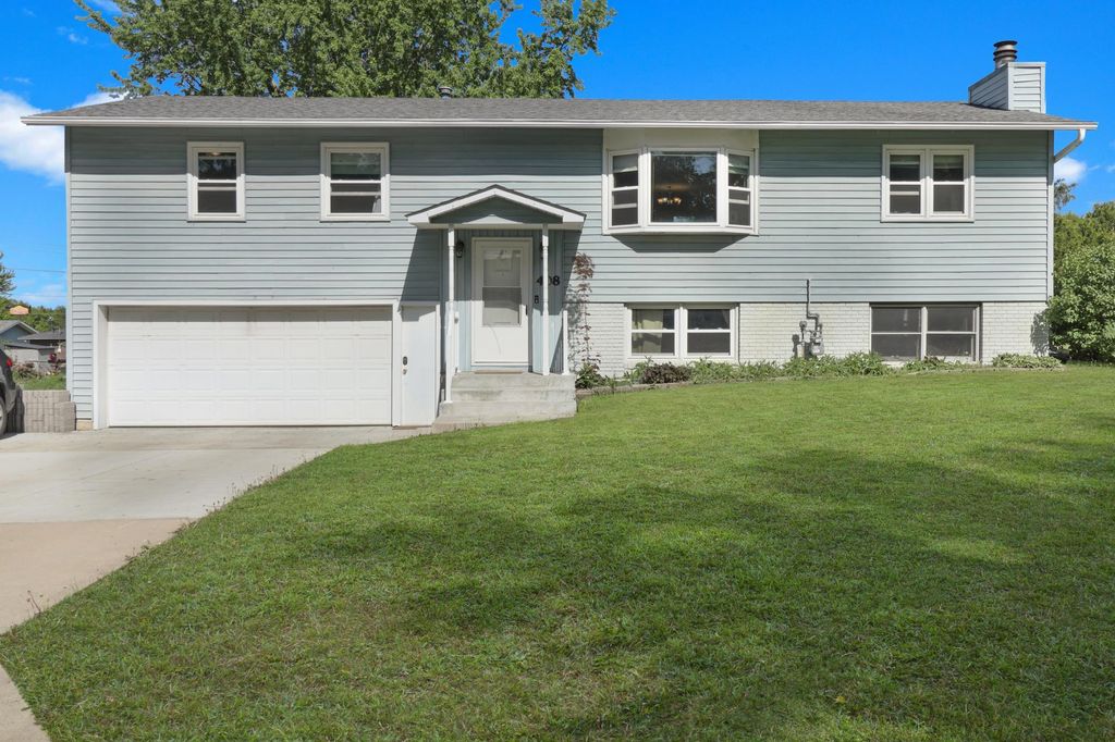 Photo of 408 6th Avenue NW, Dodge Center, MN 55927 (MLS # 7079575)