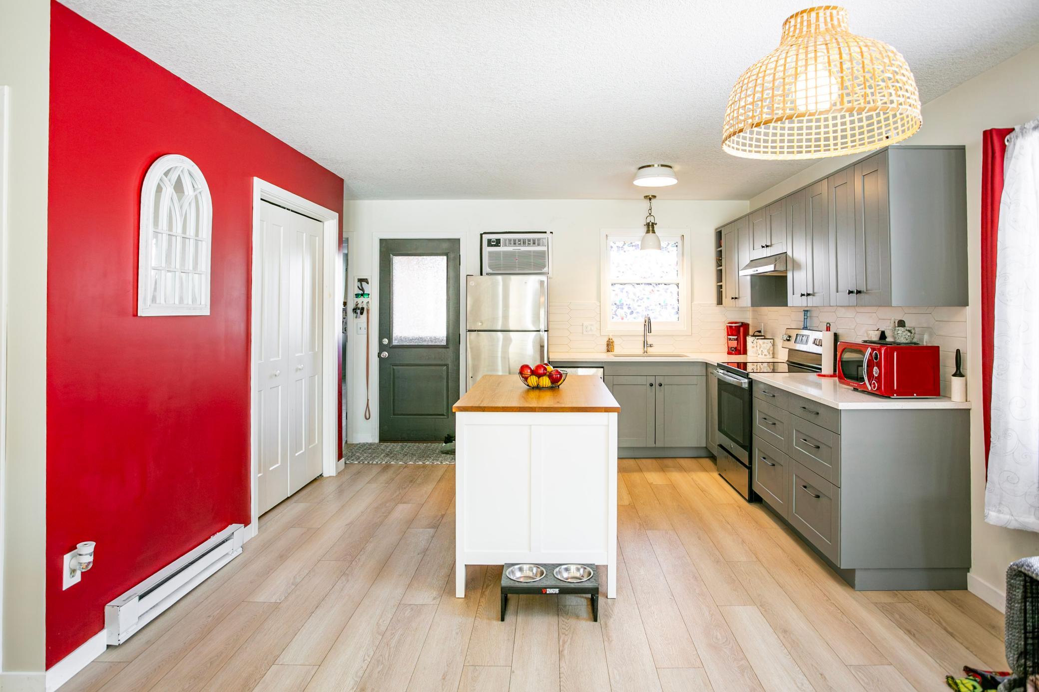 2286 28th Avenue SW 306