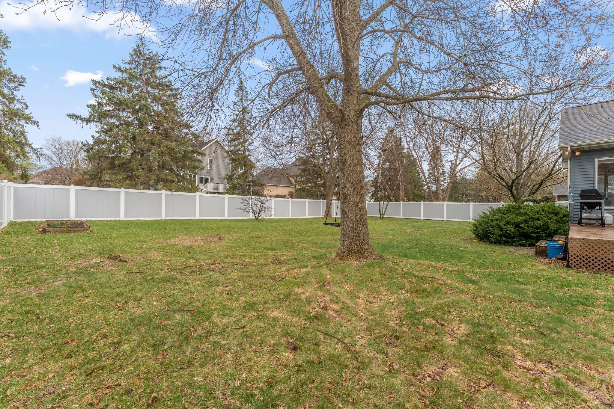 10129 Horseshoe Trail