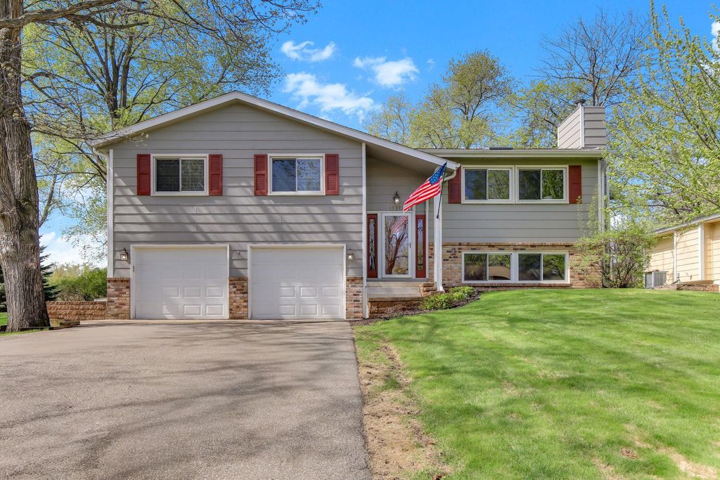 Photo of 17701 Jaguar Path, Lakeville, MN 55044 (MLS # 7053563)