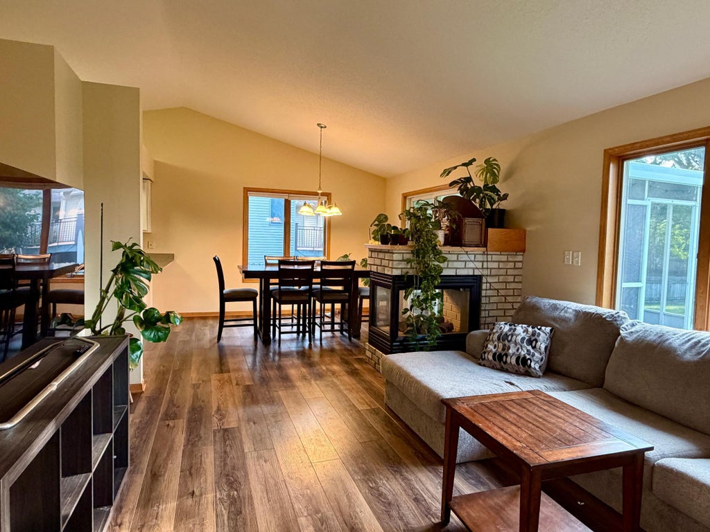 Photo of 1007 Golfers Court SE, Rochester, MN 55904 (MLS # 7129192)