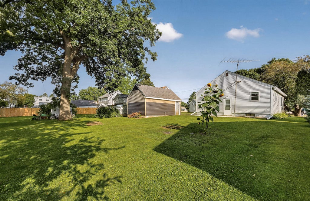 Photo of 310 E Main Street, Brownsdale, MN 55918 (MLS # 7133391)