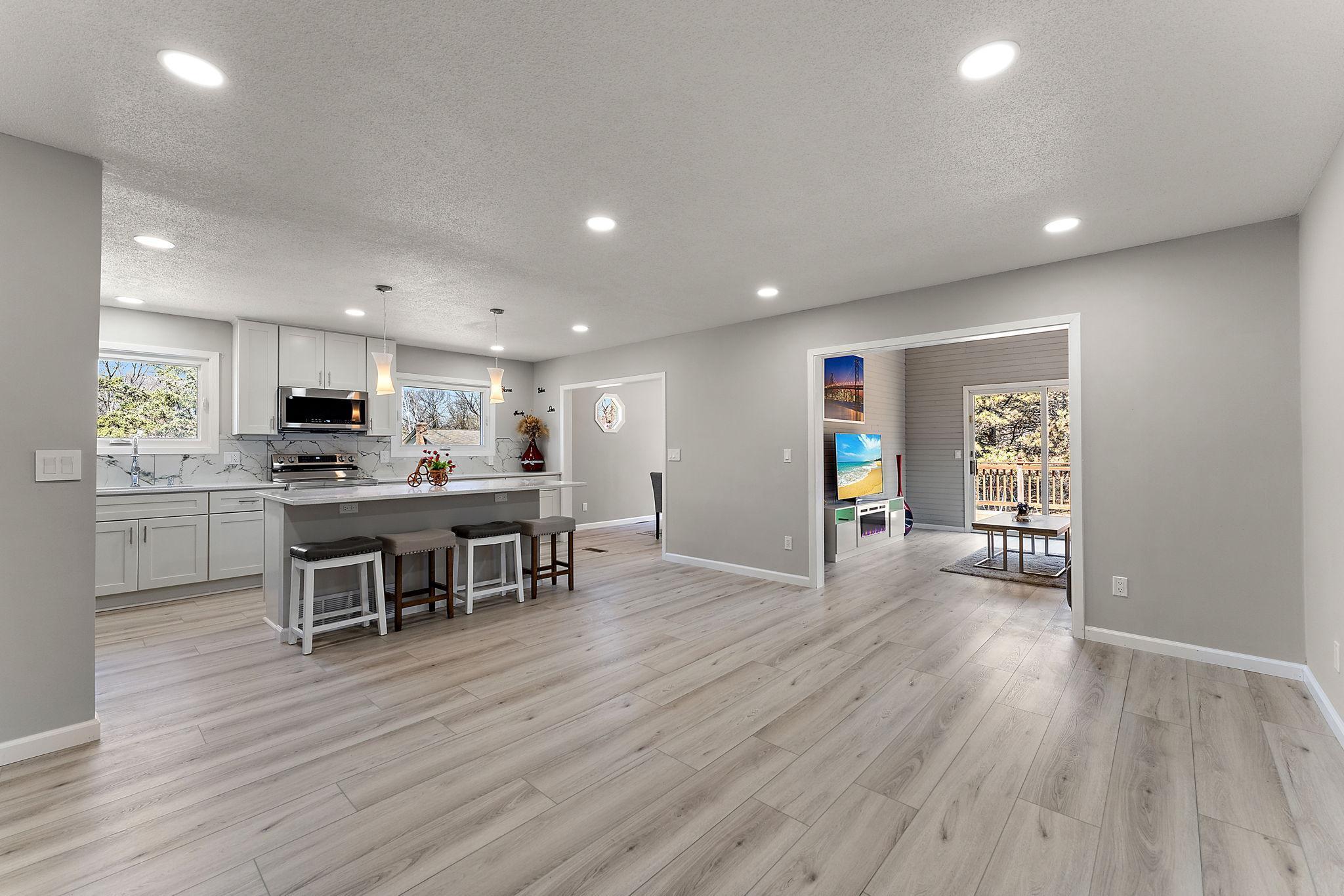 13804 Euclid Court