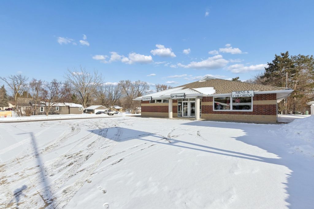 Photo of 602 S Rum River Drive, Princeton, MN 55371 (MLS # 7007805)