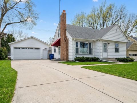 1740 Rome Avenue Saint Paul MN 55116