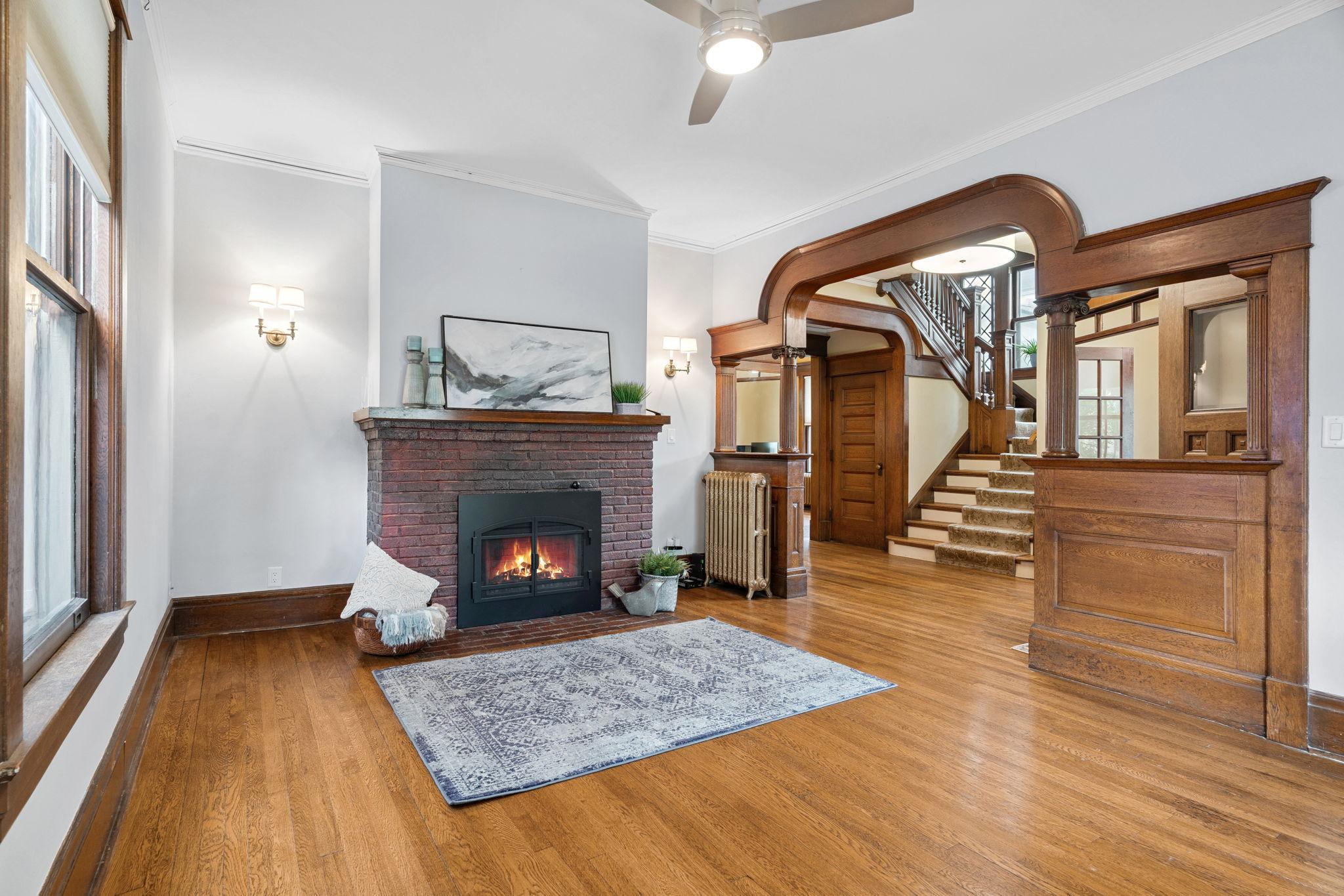 811 Ashland Avenue