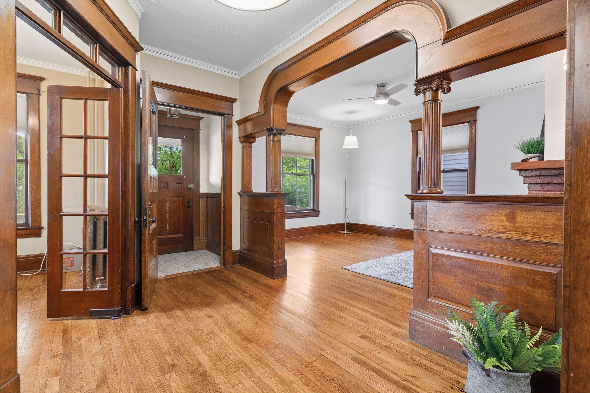 811 Ashland Avenue