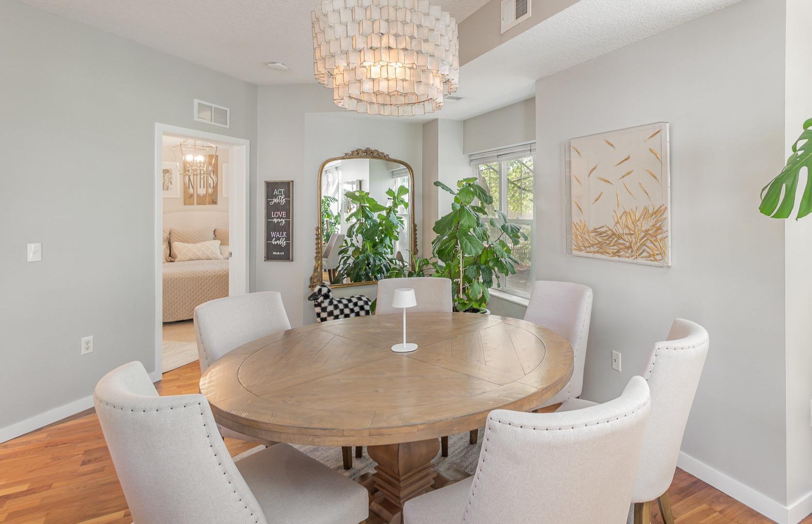 4132 Vernon Avenue S A101