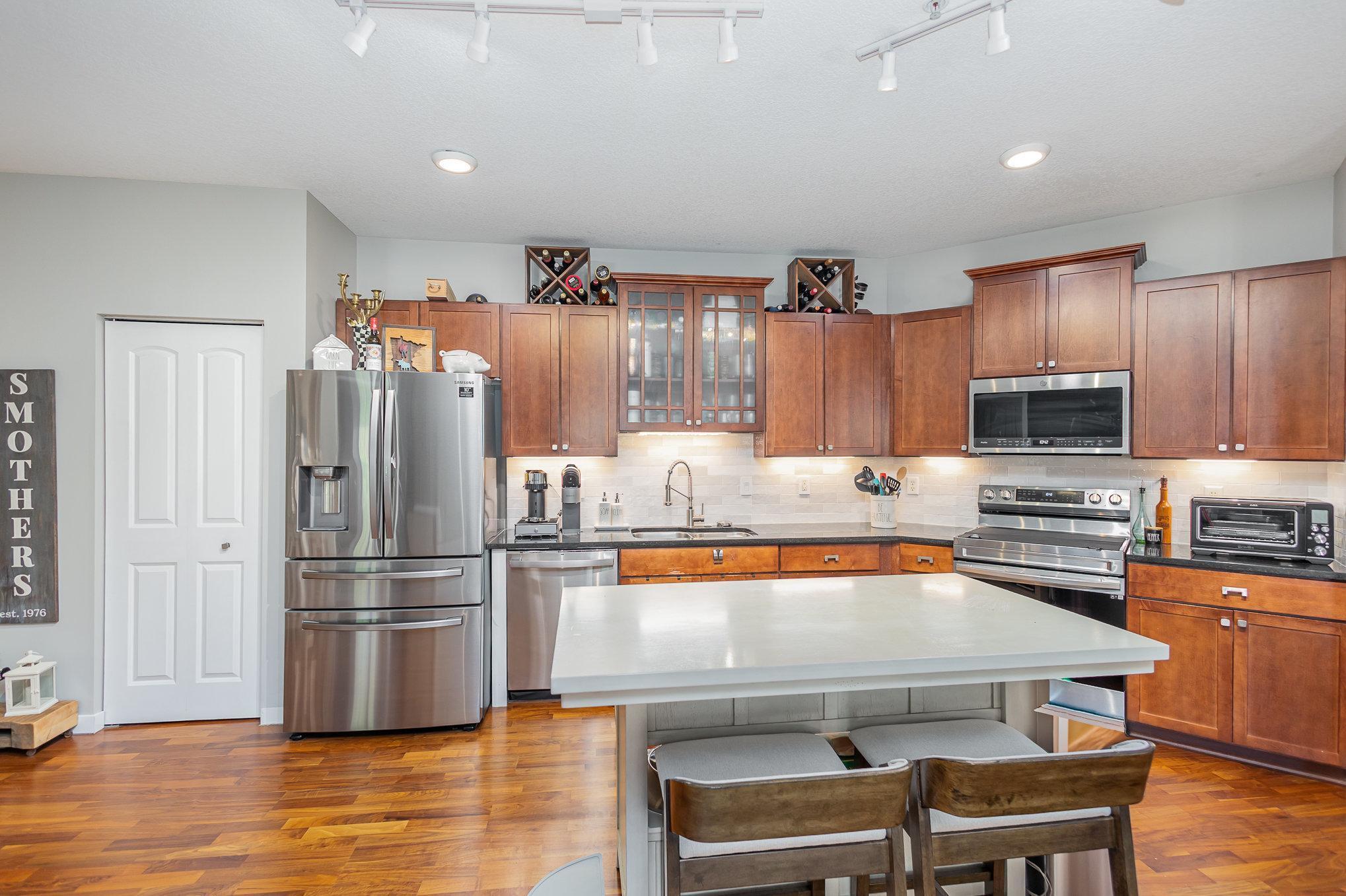 4132 Vernon Avenue S A101