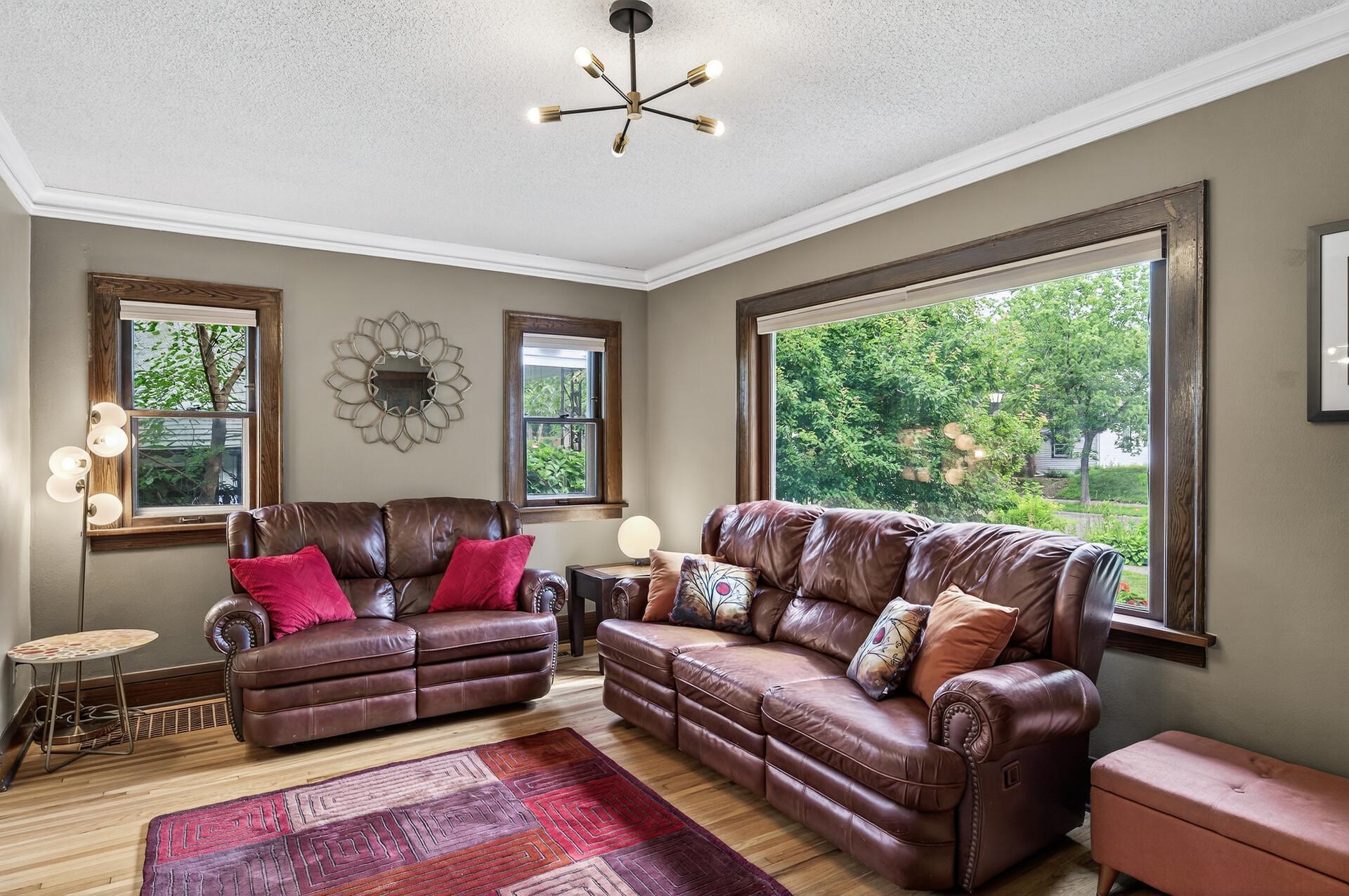 1609 Huron Street