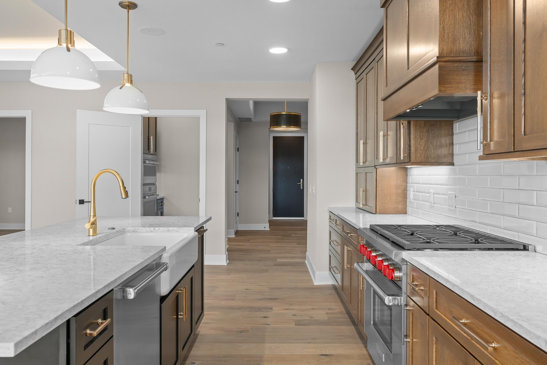 1 Hill Farm Road 109