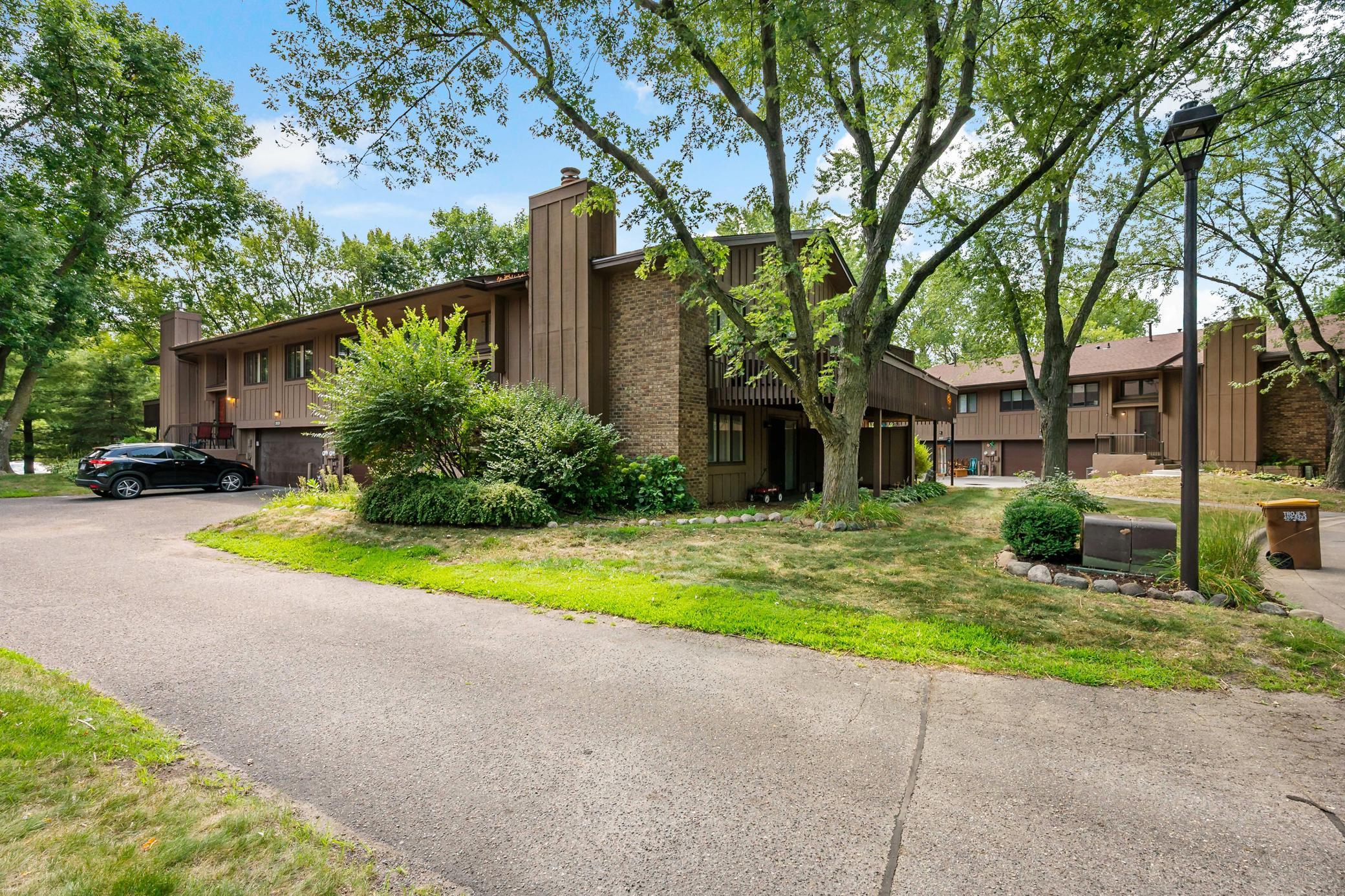2632 Aspen Court