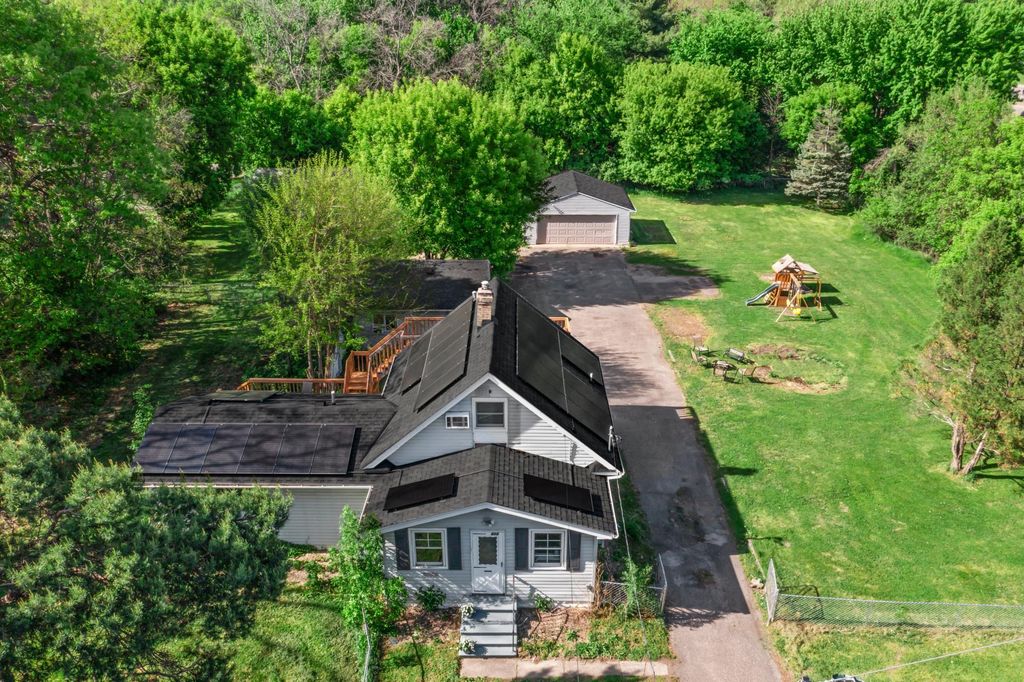 Photo of 612 73rd Avenue N, Brooklyn Park, MN 55444 (MLS # 7048792)
