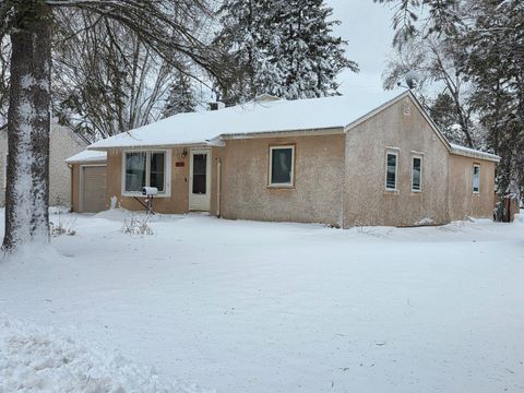 1315 8th Avenue NE Brainerd MN 56401