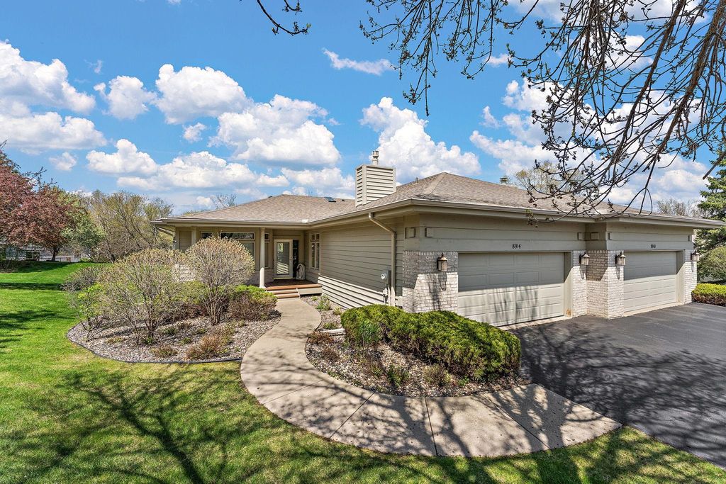 Photo of 8914 Hilloway Road, Eden Prairie, MN 55347 (MLS # 7062107)