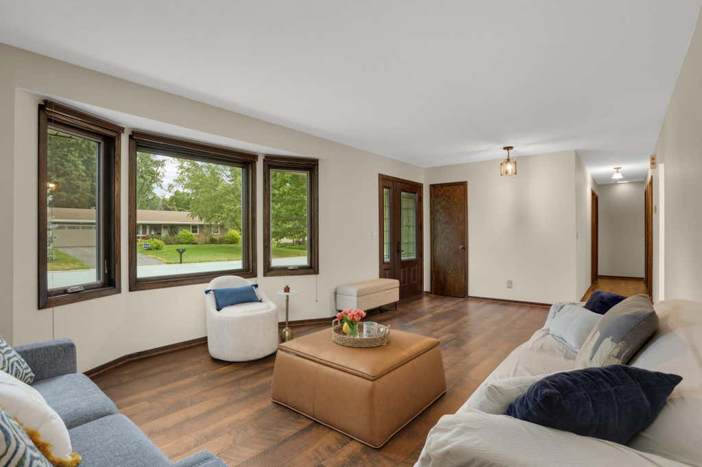 Photo of 3609 Canterbury Drive, Bloomington, MN 55431 (MLS # 7127854)