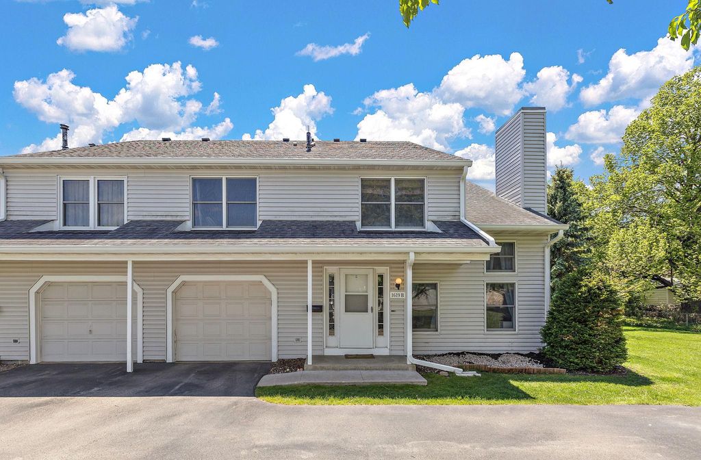 Photo of 1619 10th Ave SE Avenue SE #B, Rochester, MN 55904 (MLS # 7080052)