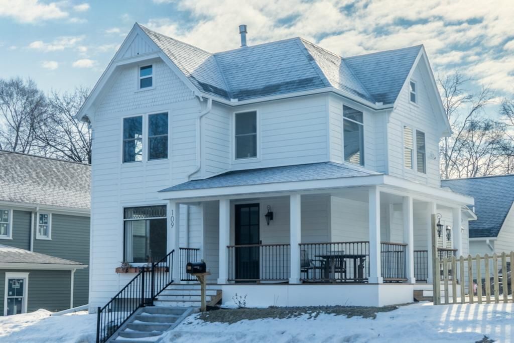 Photo of 109 Pine Street E, Stillwater, MN 55082 (MLS # 7011143)