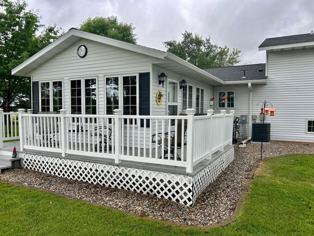 Photo of 33434 Country Loop, Wadena, MN 56482 (MLS # 7094470)