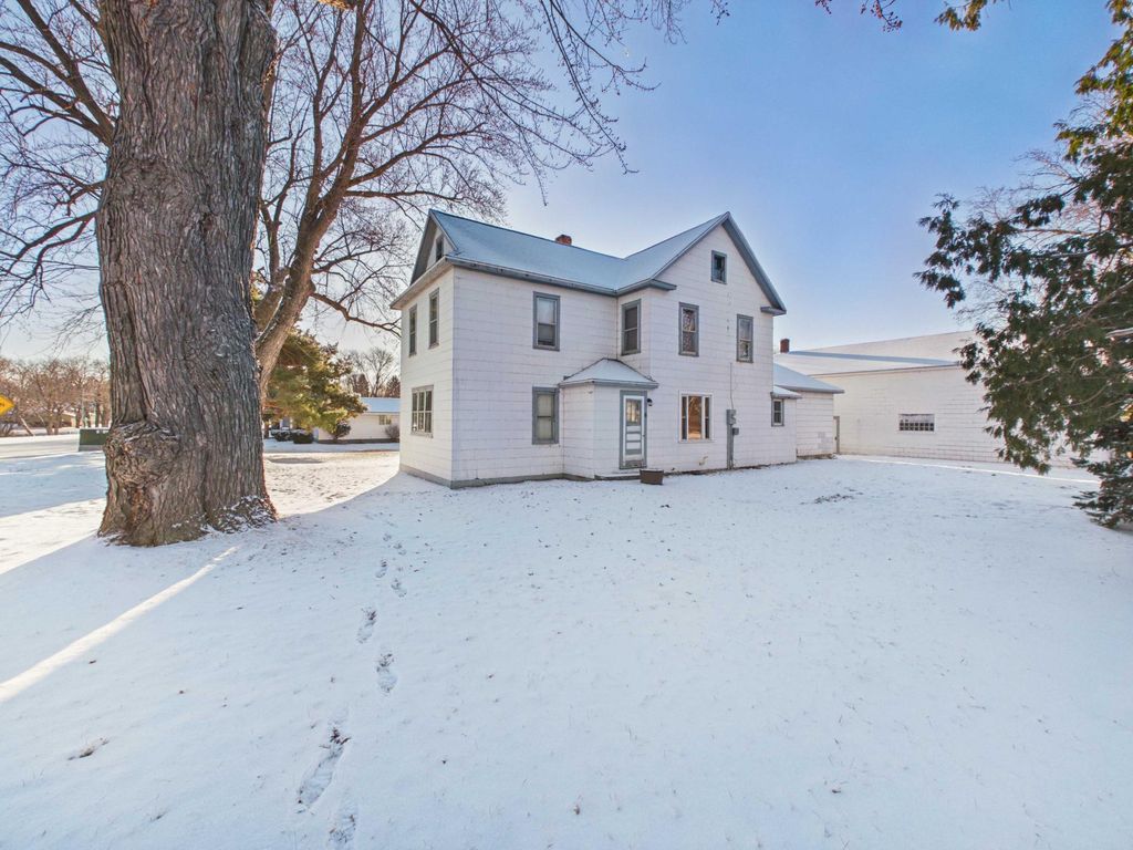 Photo of 6 6th Avenue SE, Melrose, MN 56352 (MLS # 7034041)