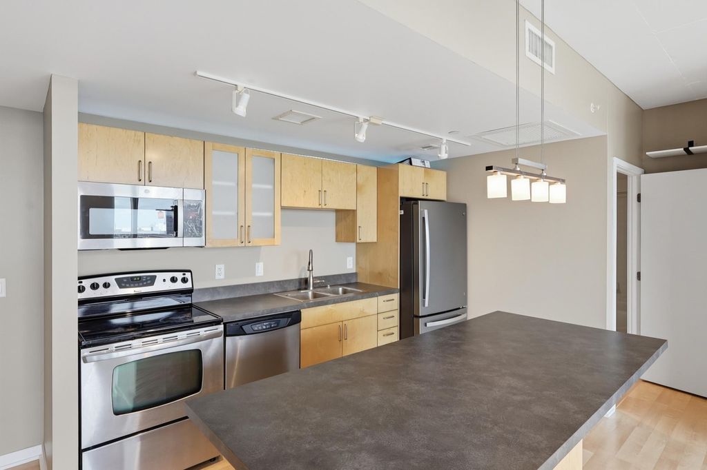 Photo of 8161 33rd Avenue S #804, Bloomington, MN 55425 (MLS # 7097307)