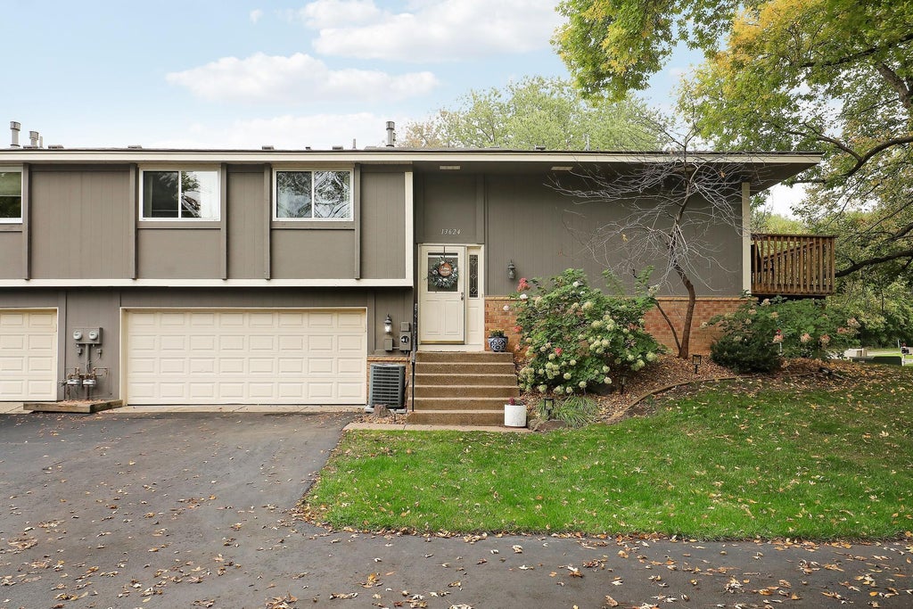 Photo of 13624 74th Place N, Maple Grove, MN 55311 (MLS # 7152959)