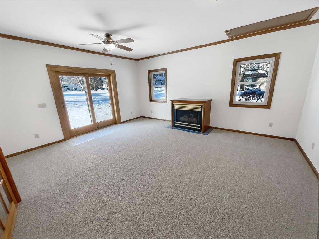 Photo of 3677 Gershwin Lane N, Oakdale, MN 55128 (MLS # 6824229)