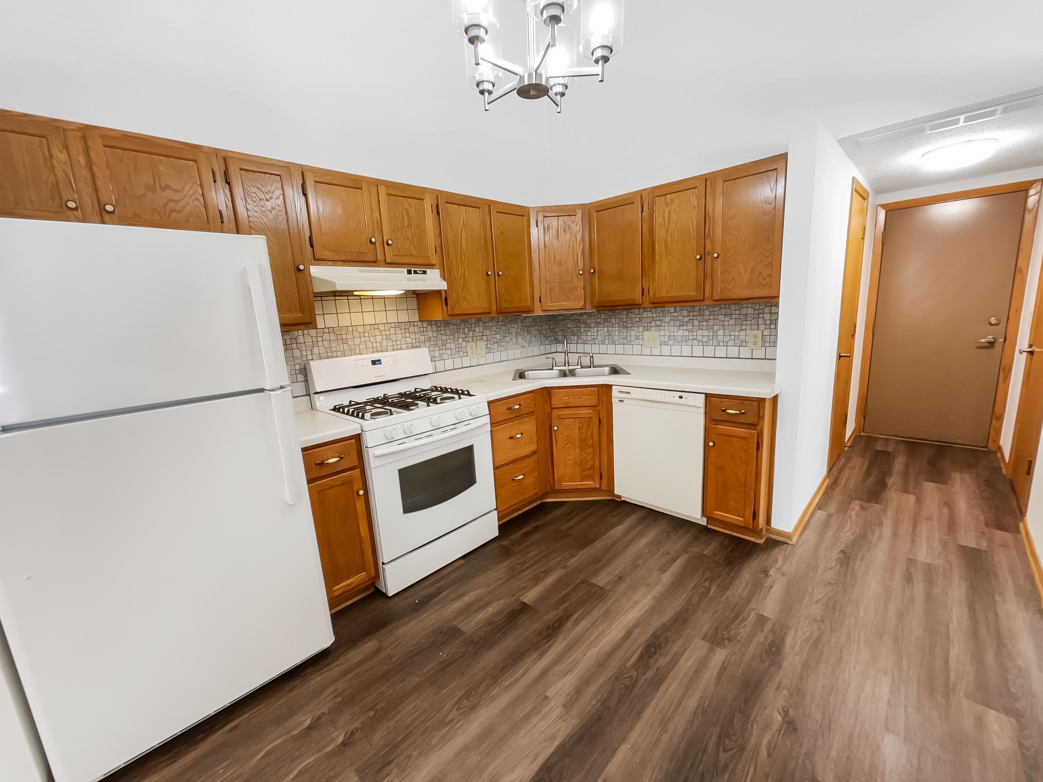 3677 Gershwin Lane N