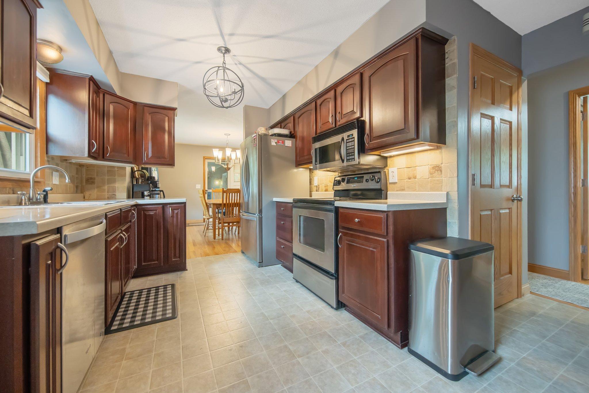 521 Unique Drive