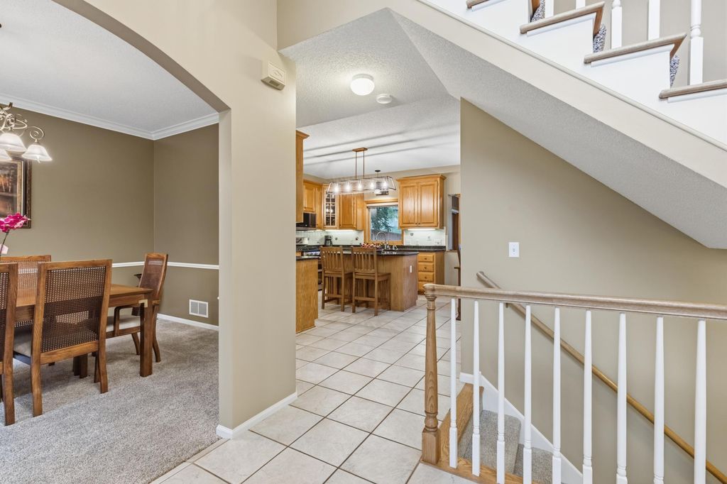 Photo of 14809 White Oak Drive, Burnsville, MN 55337 (MLS # 7029414)