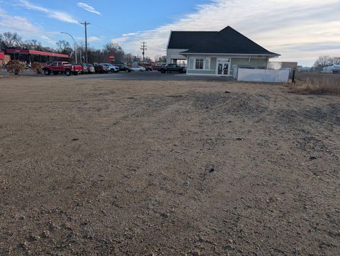 Photo of 601 E Highway 12, Litchfield, MN 55355 (MLS # 6821354)