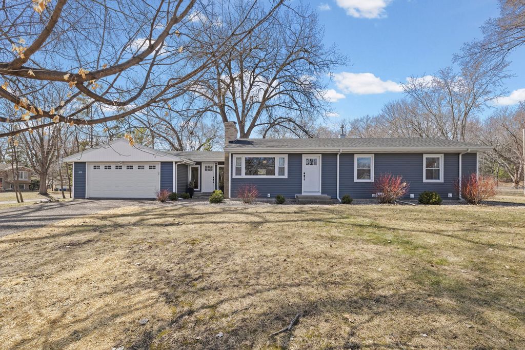 Photo of 105 Saratoga Lane N, Plymouth, MN 55441 (MLS # 7035398)