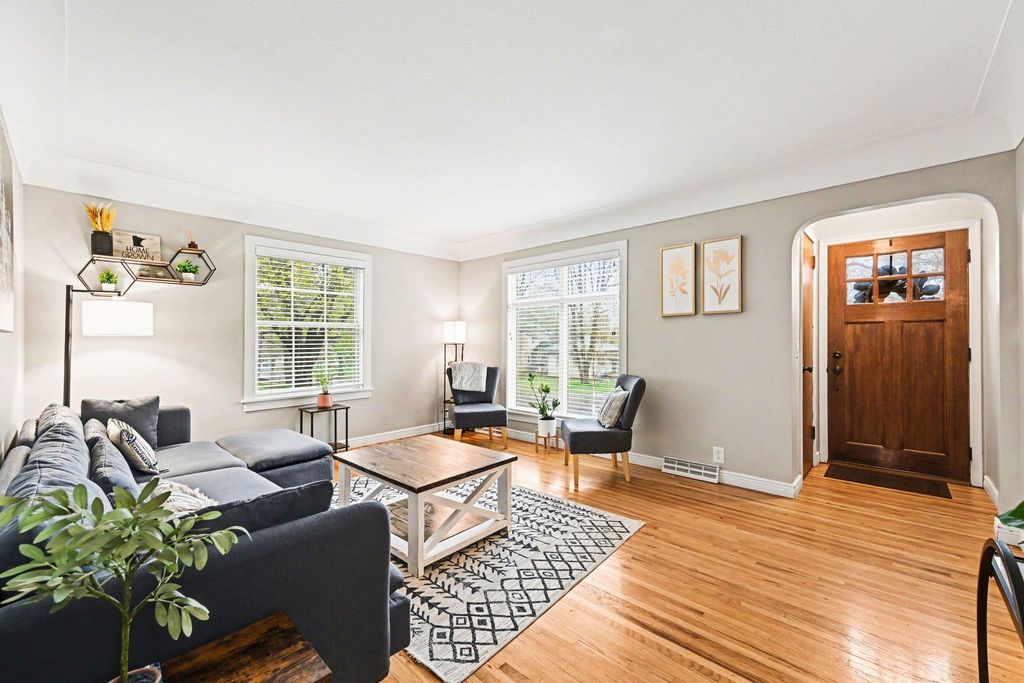 Photo of 3300 Xenwood Avenue S, Saint Louis Park, MN 55416 (MLS # 7062424)