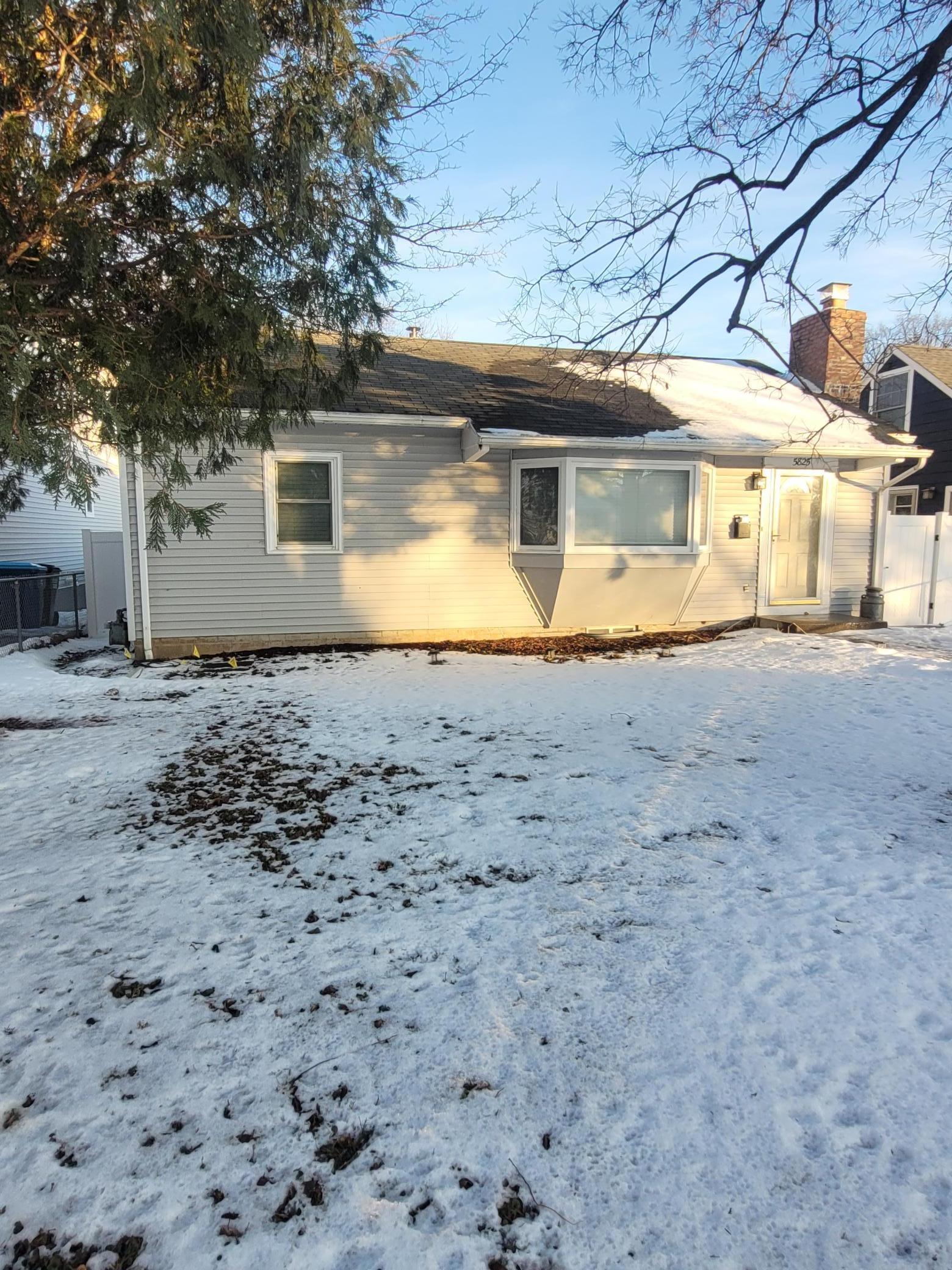 5825 Zenith Avenue S